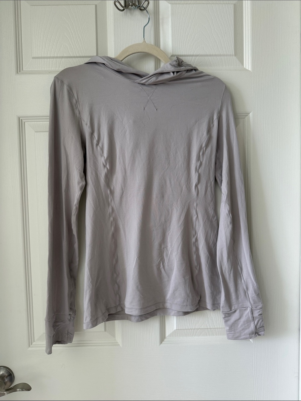Fabletics Light Gray Hooded Long Sleeve Pullover